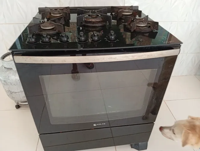 Vende - se fogão ATLAS U.TOP glas de 5 bocas com acendedor elétrico