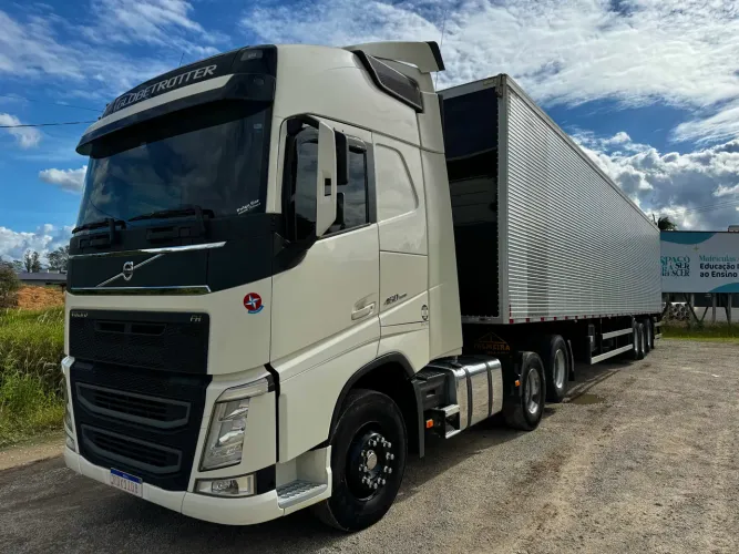 VOLVO FH 460 6x2 2021 APENAS 156.000 KM !!!