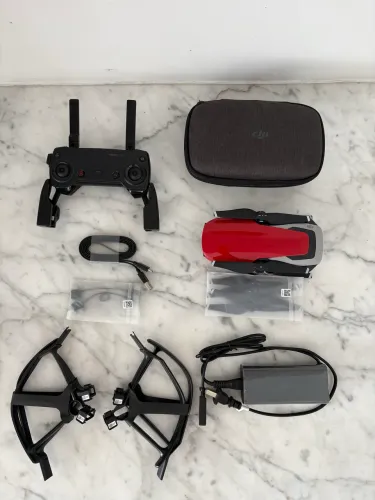 Drone Dji Mavic Air vermelho 4k Câmera 3 Eixos Gps 21min