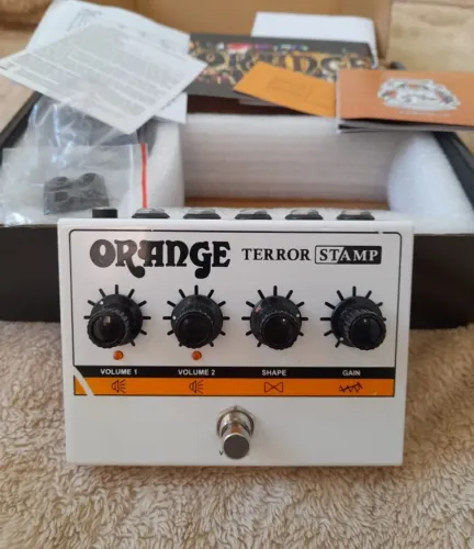 Amplificador Orange Terror Stamp pré valvulado zerado com fonte/caixa/tags!