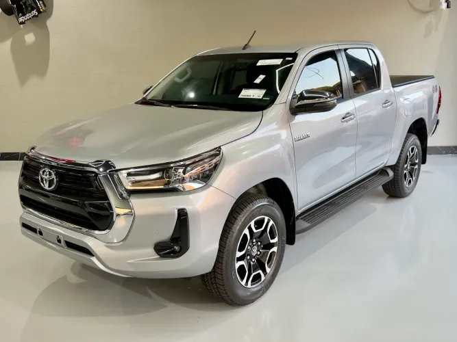 Toyota Hilux CD SRV 4X4 2.8 TDI Diesel Aut. 2026