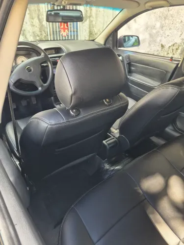Chevrolet Astra Advantage 2.0 MPFI 8V Flexpower 5P 2011