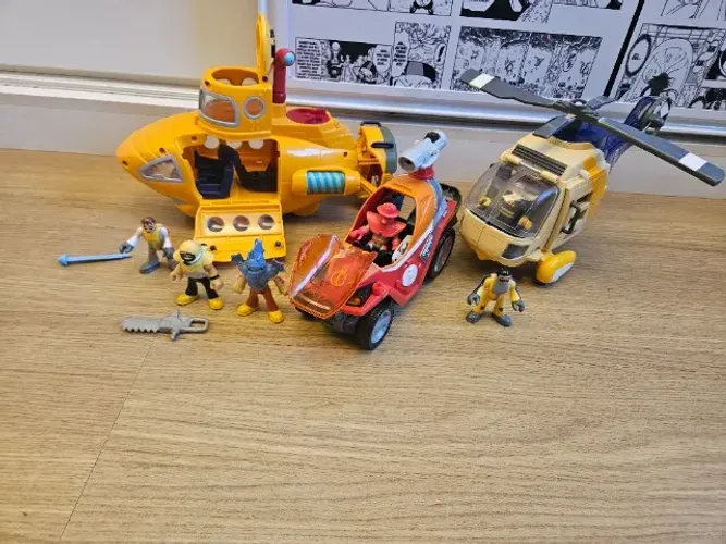 Veículos e bonecos Imaginext