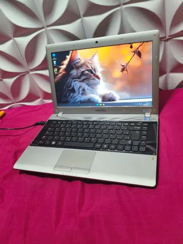 Notebook Samsung 500 gb / Win 11 / office instalado permanente 