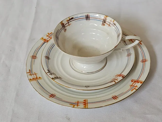 FINA PORCELANA ALEMÃ (BAVARIA) PARA CHÁ