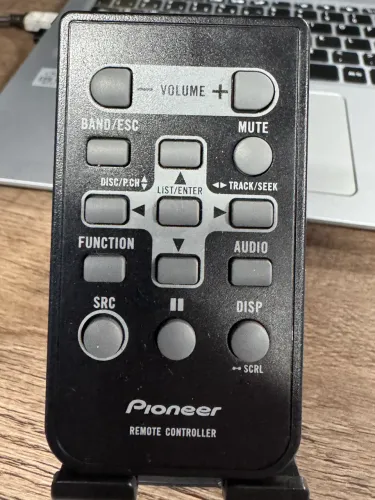 Controle novo e original pioneer para som automotivo na promoção