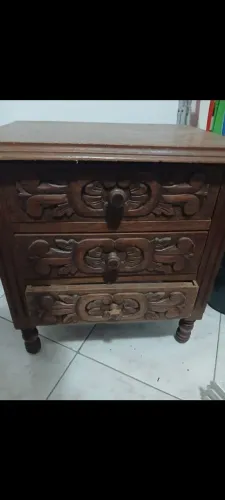 Criado Mudo R$100,00 0,49cmx0,37cmx0,52cm