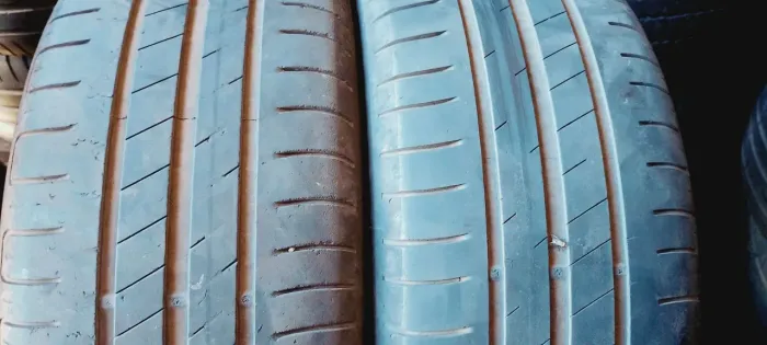 02 pneus aro 15 Goodyear 195/55/15 bons para Fox polo fiesta gol uno 