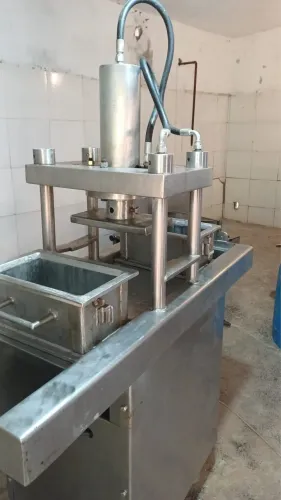 Prensa para Charque 2 Cubas - Revisada, Pronta para Trabalhar