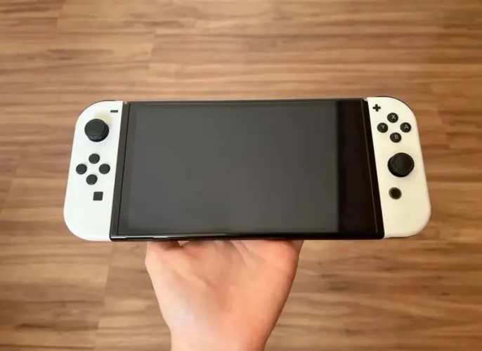 Nintendo switch oled branco novinho (não desbloqueado)
