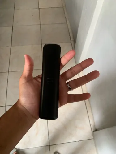 Vende-se televisão de 32 polegadas smart 