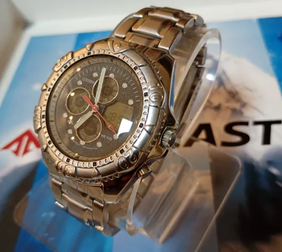 Relógio Citizen Promaster combo C450