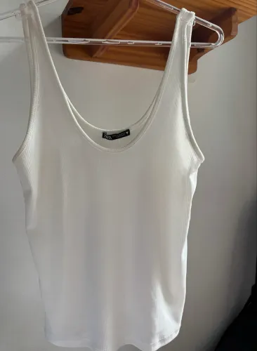 Camiseta Zara