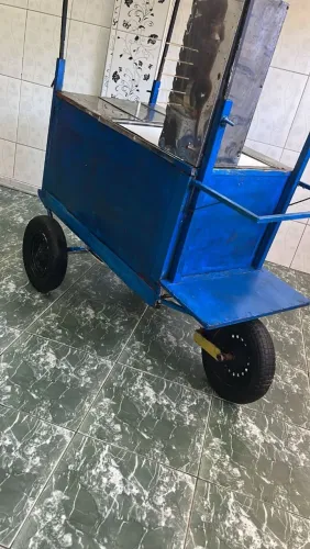 Carrinho de lanche .tapioca . espetinho 