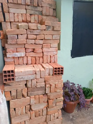 Tijolos para Construção - (tijolos de demolição)