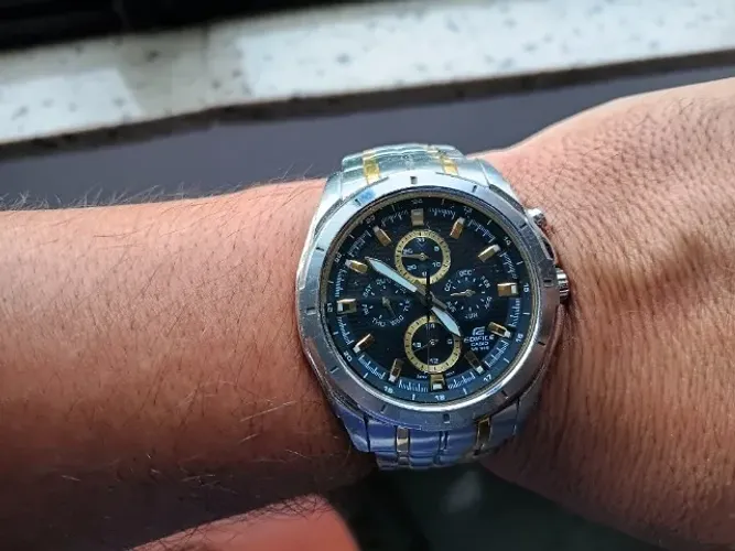 LINDO RELÓGIO CASIO EDIFICE