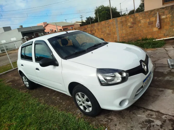 Renault Clio RL/ Jp/auth.1.0/1.0 Hi-power 16V 5P 2015