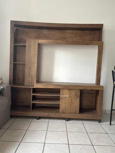 Estante hack em MDF