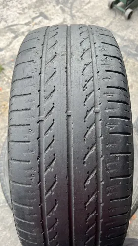 Pneu Hankook 235/60 R16