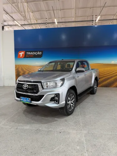 Toyota Hilux CD SRV 4X4 2.8 TDI Diesel Aut. 2019