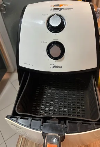 Fritadeira sem óleo, Airfryer Midea usada