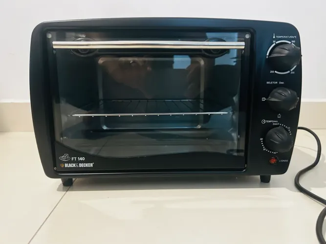 Forno Elétrico Black Decker 14L FT140