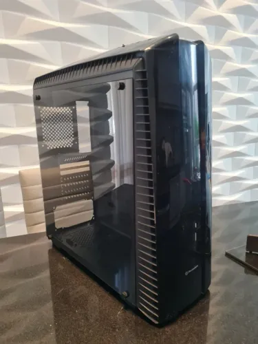 Gabinete Thermaltake Versa N27 Preto