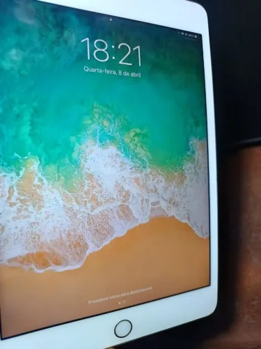 Ipad mini 4( reparo ou peças)