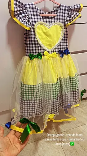 Vestido junino- Tema copa