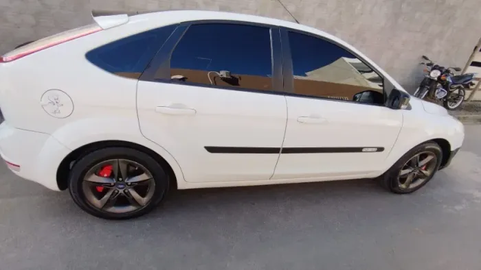 Ford Focus 1.6 S/se/se Plus Flex 8v/16v 5P 2013