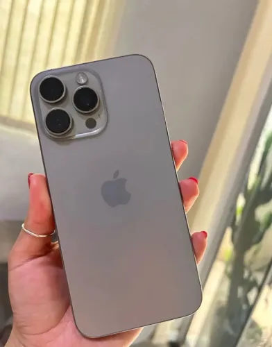 iPhone 15 pro max 256 gb URGENTE R$ 3.500