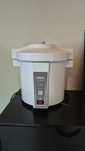 Autoclave Idealclave La Belle 8 Litros + Separador