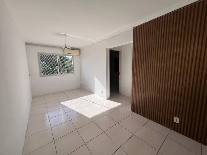 Apartamento no bairro Querência com 2 dormitórios próximo a RS 040