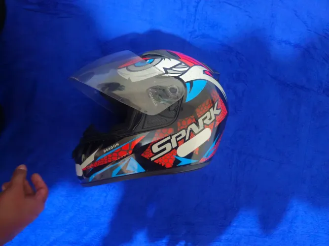 Capacete