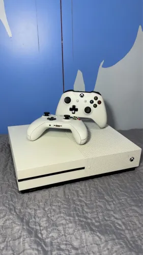 Xbox One S 1TB