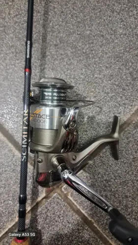 Conjunto molinete e vara shimanos novos 