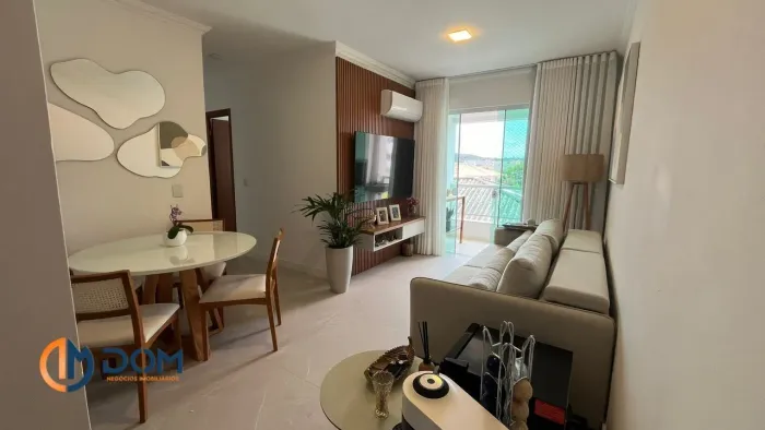 Apartamento Padrão semi mobiliado na Intendente João Nunes Vieira.
