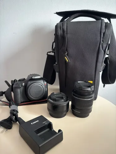 Vendo câmera cânon T6 Rebel 