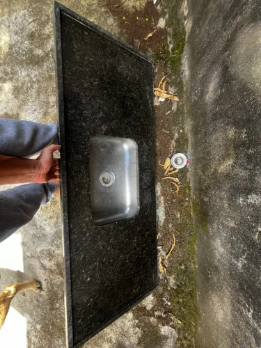 Bancada em verde Ubatuba 140x54