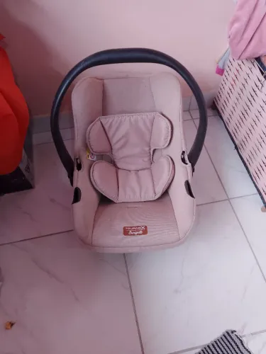 Bebê conforto burigoto bem conservado 