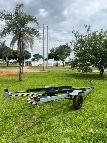 CARRETA p/ Barco 5 metros!!