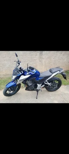 Vendo cb 300 muito nova