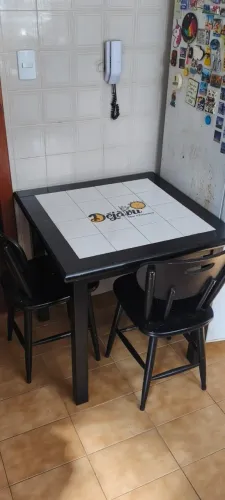 Mesa 4 cadeiras