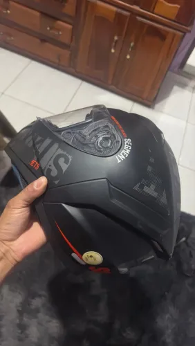 Vendo capacete axxis tamanho 60