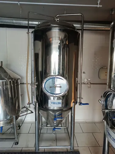 Kit com 3 fermentadores inox auto refrigerados