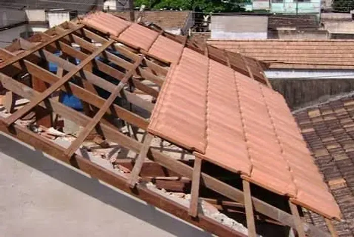 Instalação e reformas de telhados,calhas e rufos.
