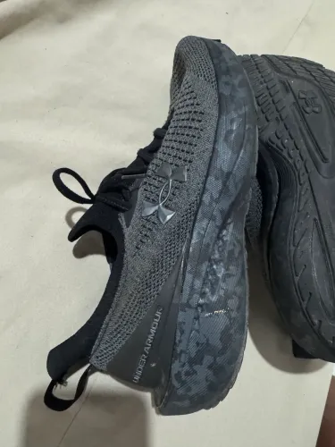 Tênis under armour 