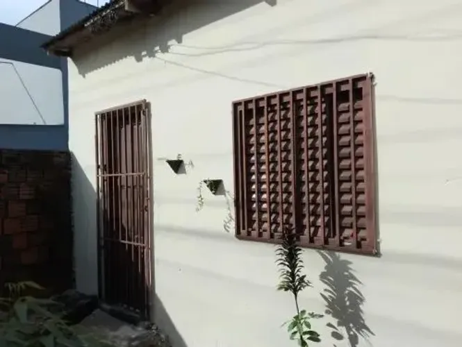 CASA NO AURÁ DISPONÍVEL
