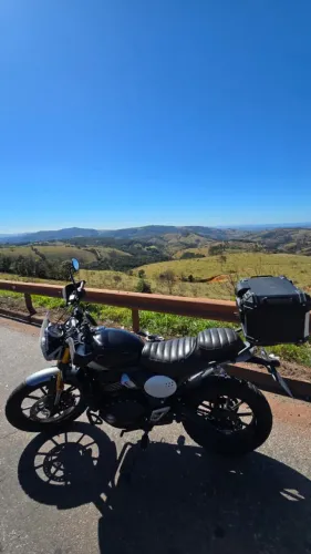 Scrambler 400X 2025