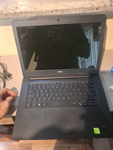 Inspirion 5457 i7 16GB SSD 256 PL de Vídeo dedicada de 4GB
